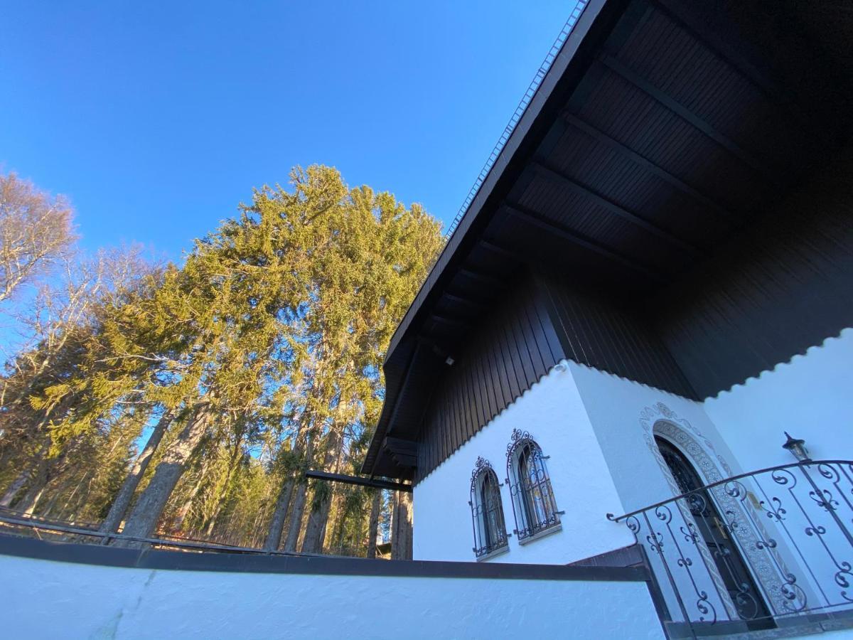 Schwarzwald-Villa Mit Indoor-Pool Feldberg  Luaran gambar