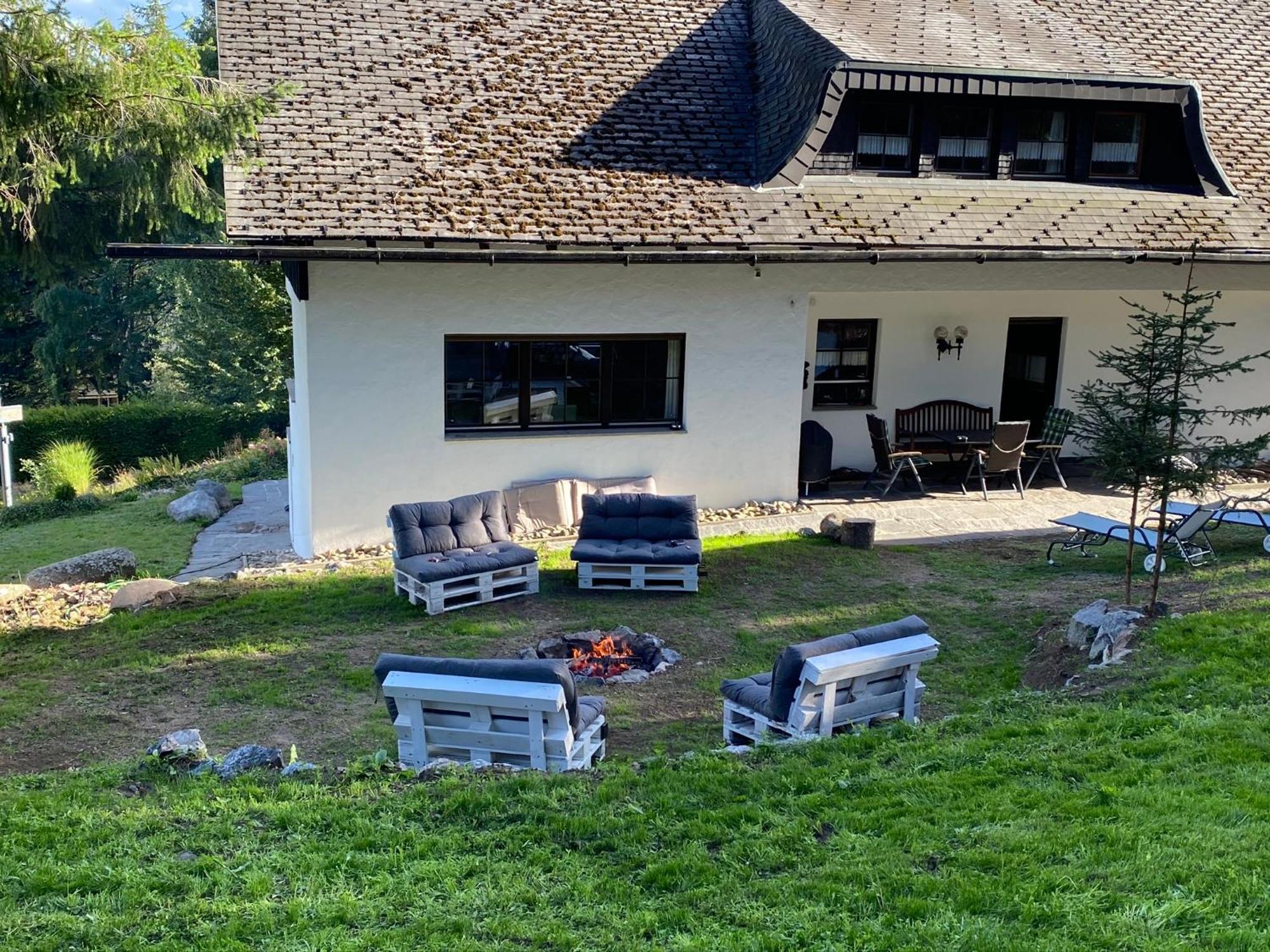Schwarzwald-Villa Mit Indoor-Pool Feldberg  Luaran gambar
